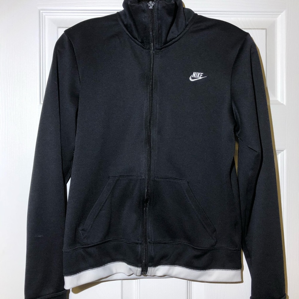 Black and white nike workout sweater